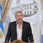 Frigerio anunció el proyecto de Reforma Política y presentó la boleta única de papel