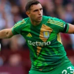 Dibu Martínez confirma su optimismo sobre su debut en el Mundial