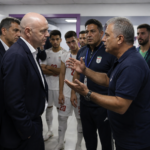 Infantino se reunió con la selección iraní y su entrenador reclamó por la situación de la delegación