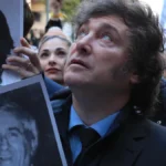 Javier Milei presidirá el acto por el 32° aniversario del atentado a la AMIA