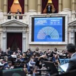 El Congreso muestra una fuerte diferencia entre la renovación libertaria y la experiencia del peronismo