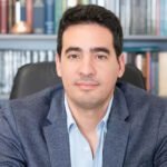 Ravier descartó una fuerte devaluación, aunque no excluyó un dólar de hasta $1.800