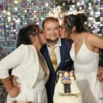 Una pareja santafesina formaliza su relación en Uruguay con temática de Boca Juniors