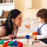 Cuánto cobran las niñeras y el personal de casas particulares en octubre: los nuevos valores mínimos